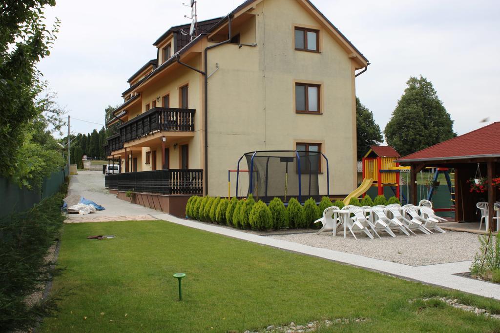 Ferienwohnung Privat Arcadia Podhájska Exterior foto