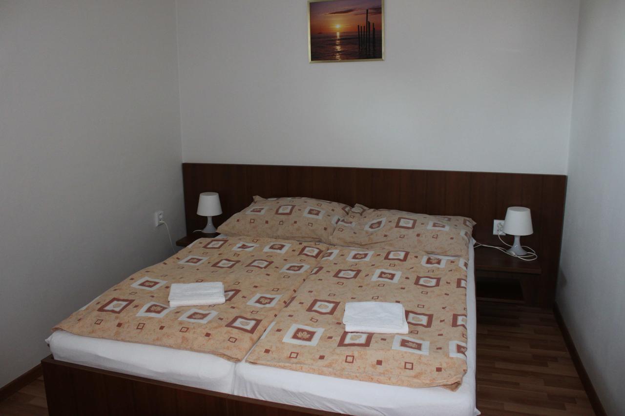 Ferienwohnung Privat Arcadia Podhájska Exterior foto